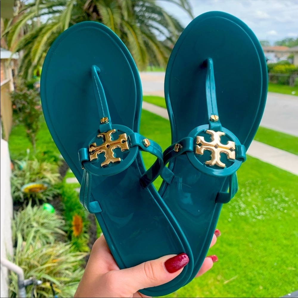 NEW Jelly Sandals Size 9